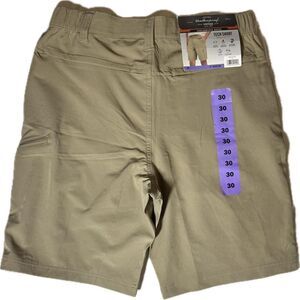 Weatherproof Vintage Men's Tech Short, NWT, Tan, Size 30